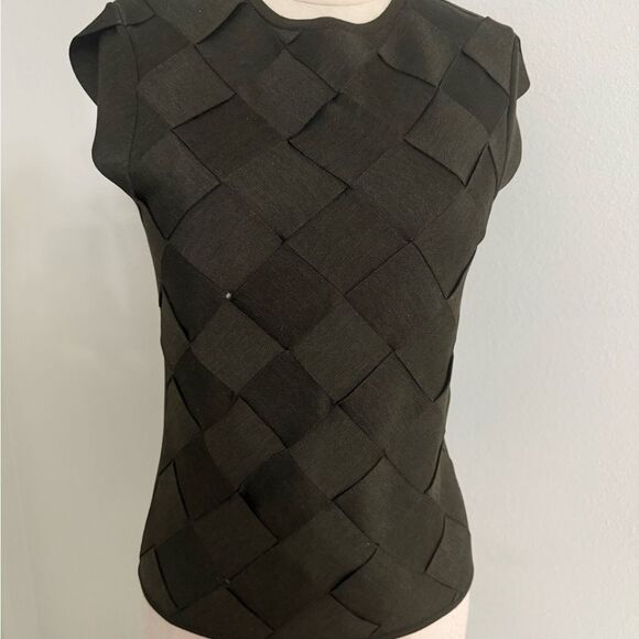 Brand new with tags Louis Vuitton Elegant Olive Green Sleeveless top siz… - Picture 2 of 11